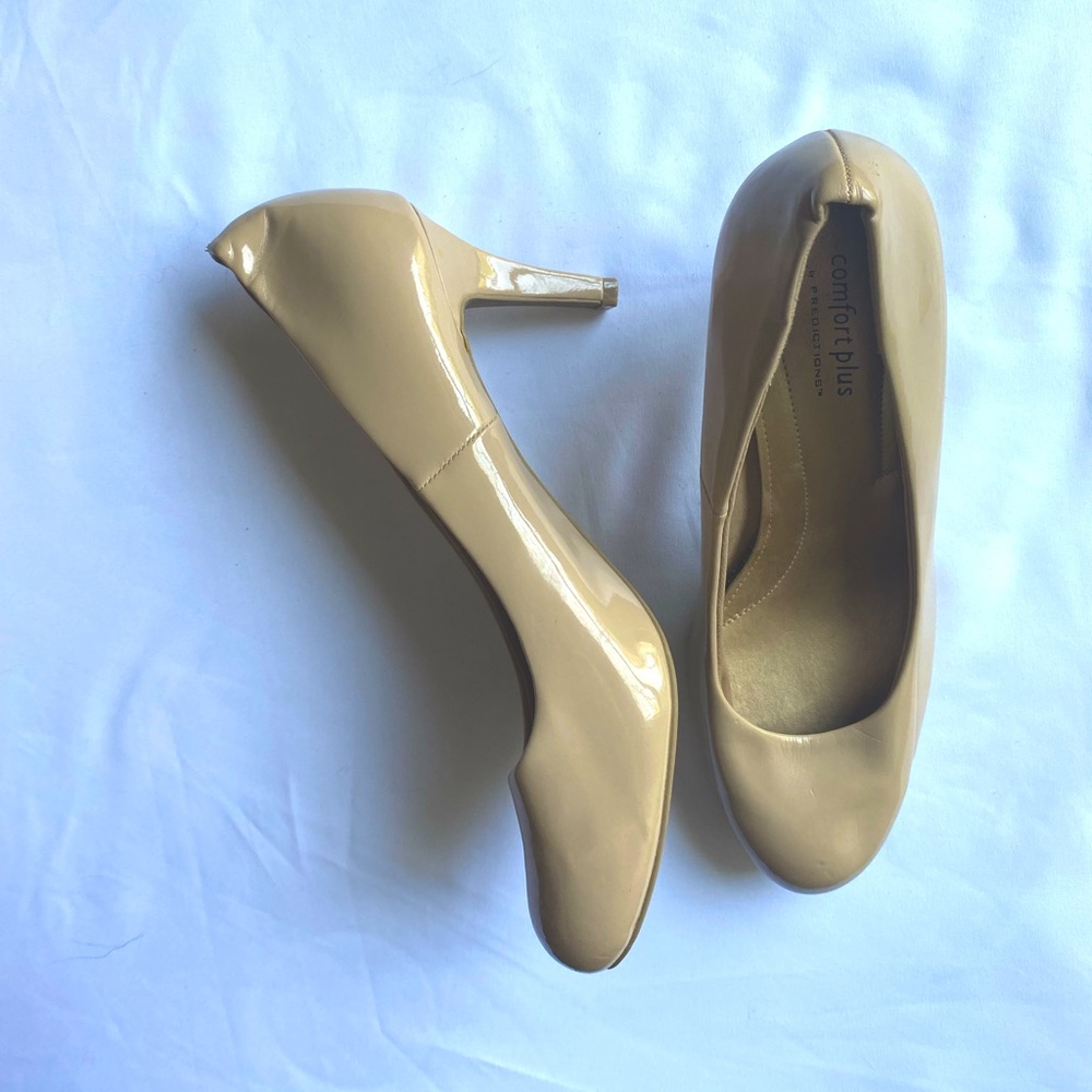 Comfort Plus By Predictions Womens Karmen Pump Tan Size 9.5